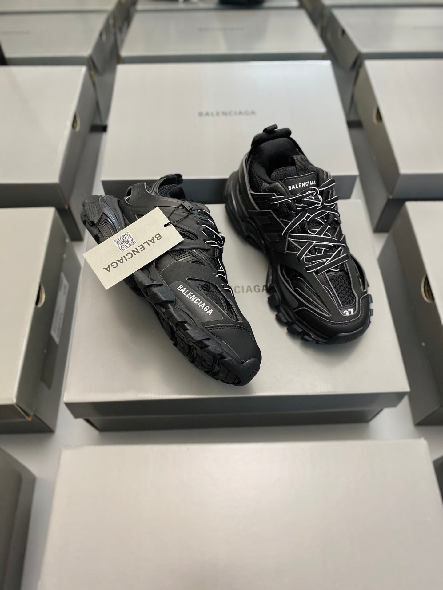 Supplier Premium Haine/Adidasi/Accesorii